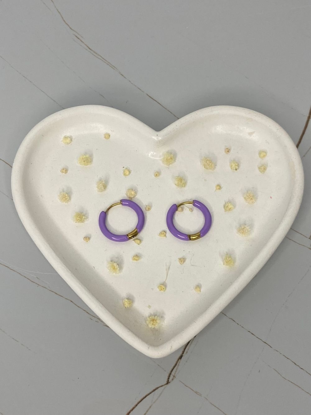 Aretes Argolla Esmalte Morado en acero inoxidable