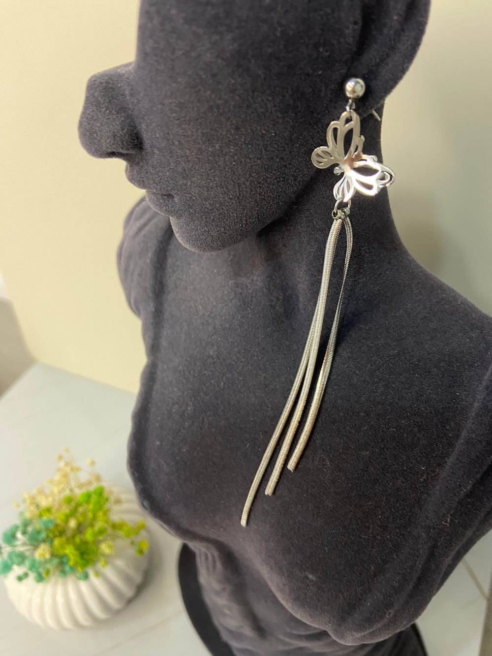 Aretes Colgantes Mariposa en acero inoxidable