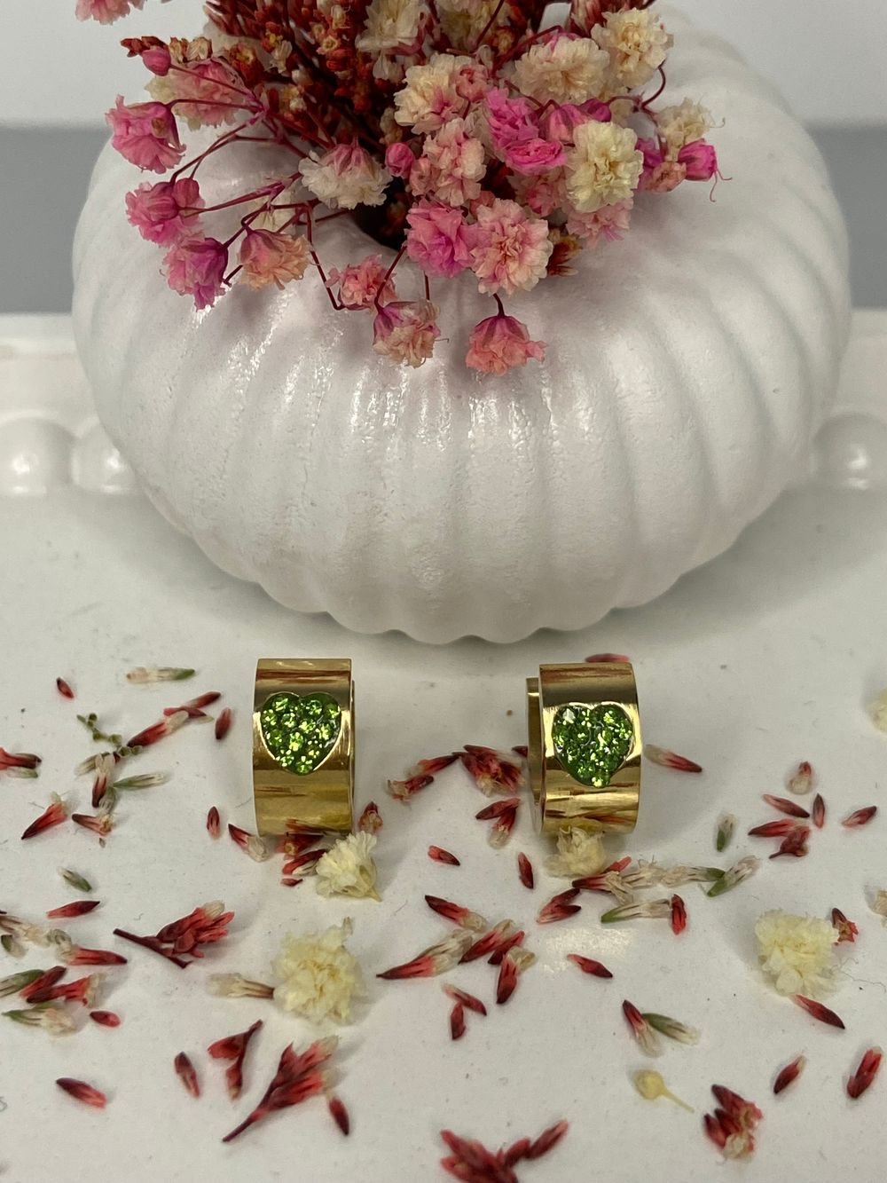Aretes Corazón Verde Dorado en acero inoxidable