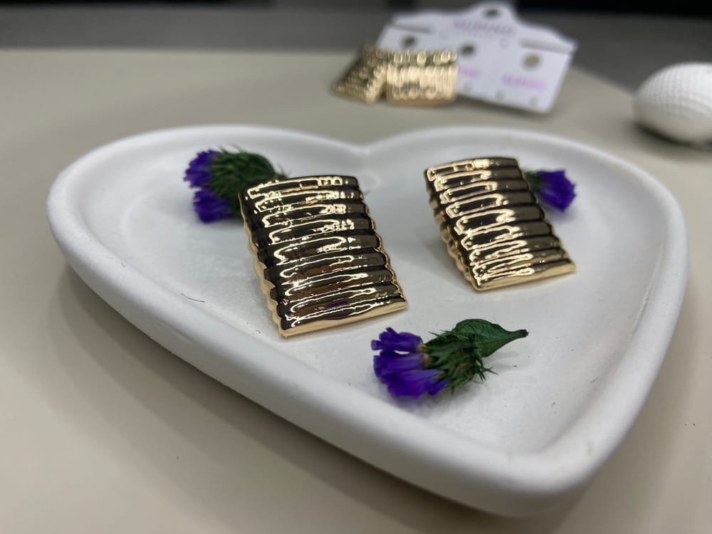 Aretes Rectángulo Calado en acero inoxidable