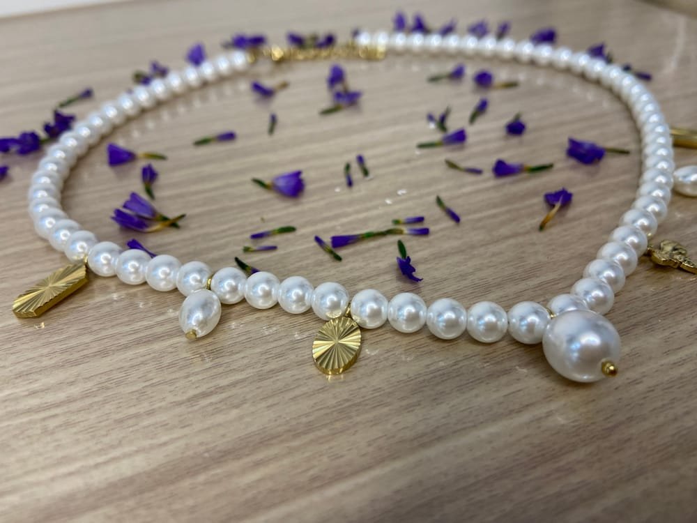 Cadena Perlas y Charms en acero inoxidable