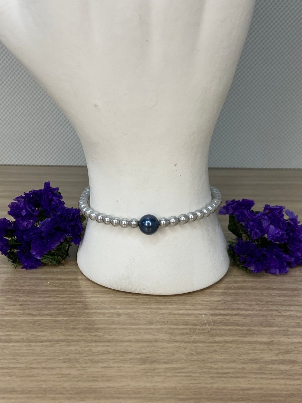 Pulsera Perlas Grises en acero inoxidable